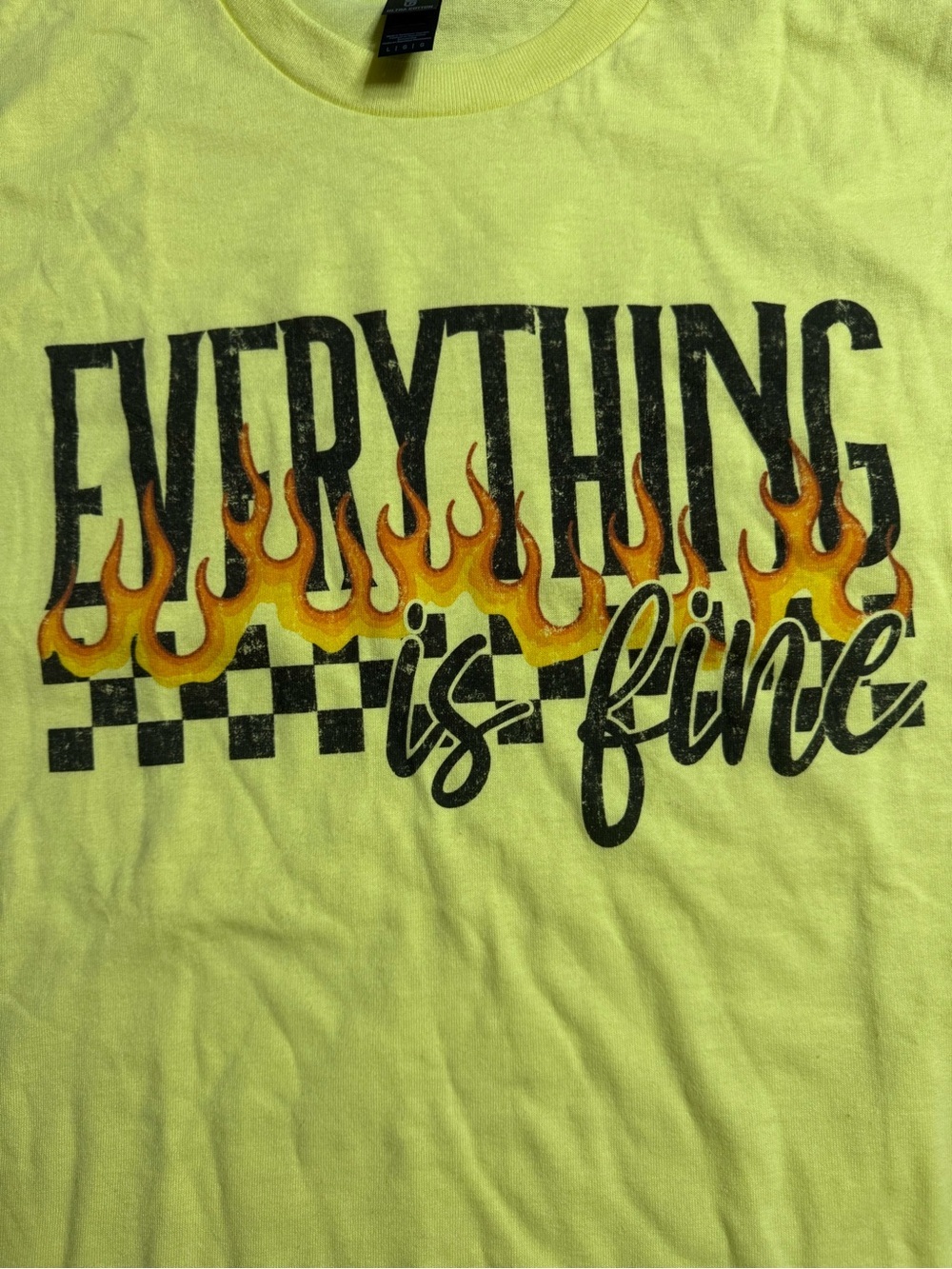 Gildan Yellow Graphic Tee with Flame and Checkered Design - Picture 4 of 7